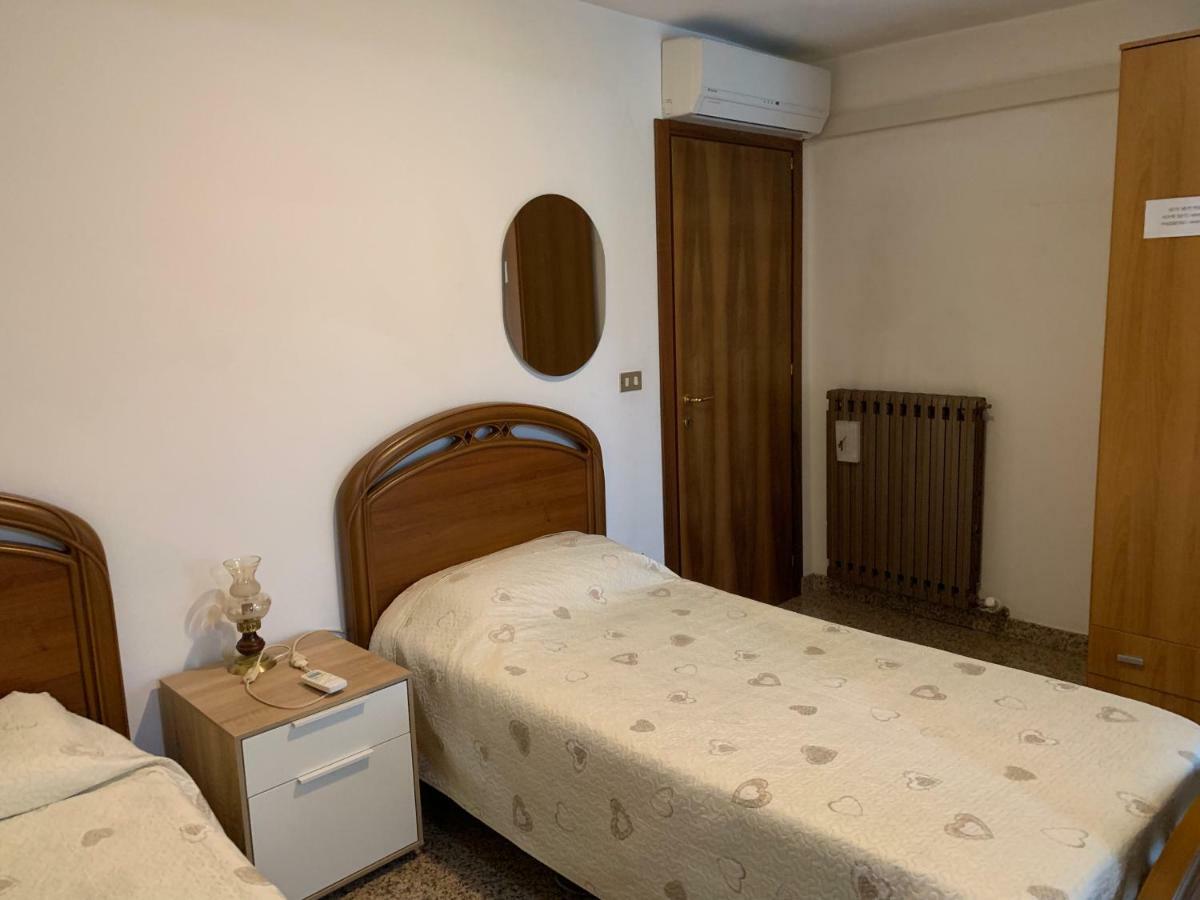 Camere Solidea Veronella Eksteriør billede